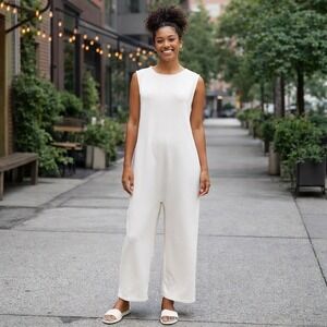 White Wide Leg Jumpsuit Clean Girl Minimalist Quiet Luxury‎ Chic Capsule Outfit